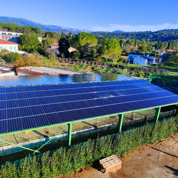 INSTALLATEUR PANNEAUX SOLAIRES PHOTOVOLTAIQUES BORNES IRVES ENTREPRISE SUNandGO 06 13 83