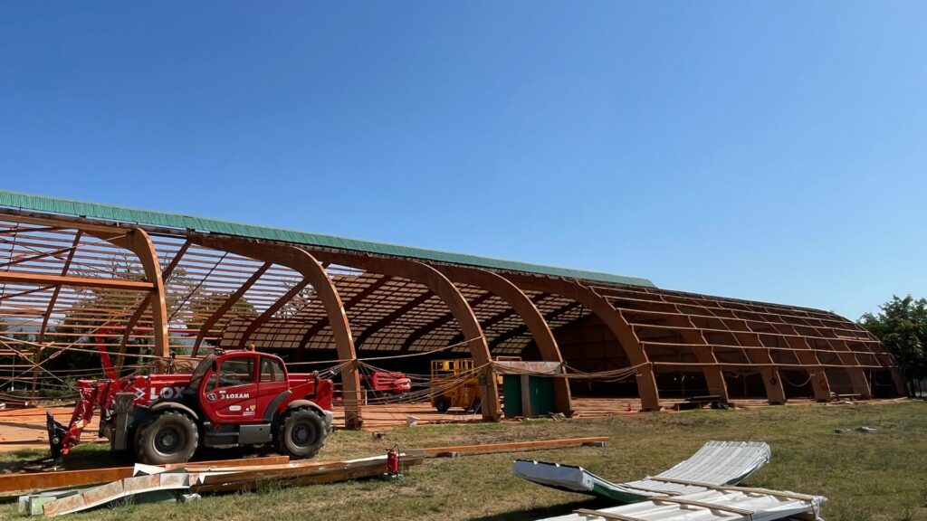 solarisation-projet-padel-grasse-installateur-photovoltaique-sunandgo-region-sud-paca-06 (4)