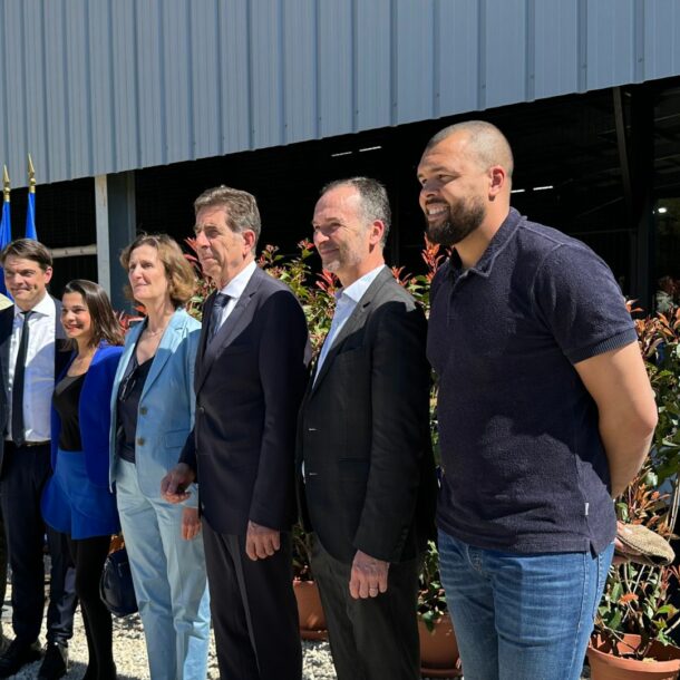 inauguration-solaire-padel-all-in-grasse-region-sud-06-jerome-viaud-charles-ange-ginesy-jo-wilfried-tsonga (2)