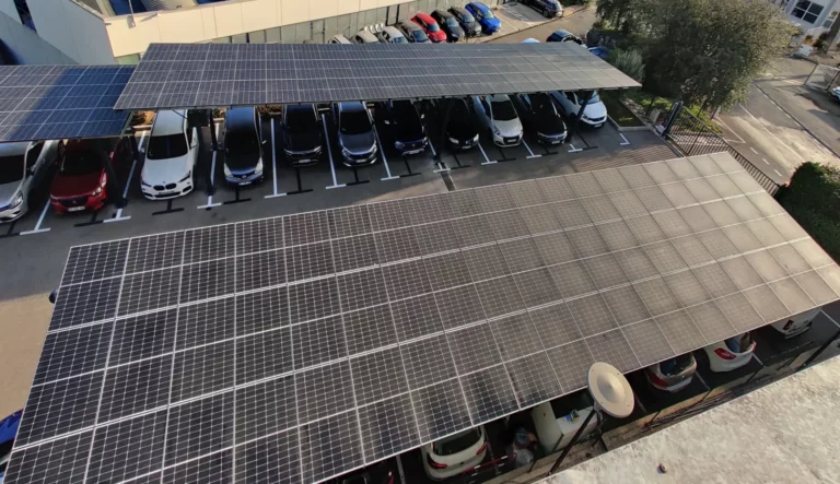 SUN and GO, ACTEUR DE LA TRANSITION ÉNERGETIQUE EN REGION PACA Ombrières solaires et bornes de recharge au service d'une mobilité électrique