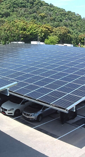 ombrieres-photovoltaiques-balicco-pegomas-06-327-kwc-sun-and-go (1)